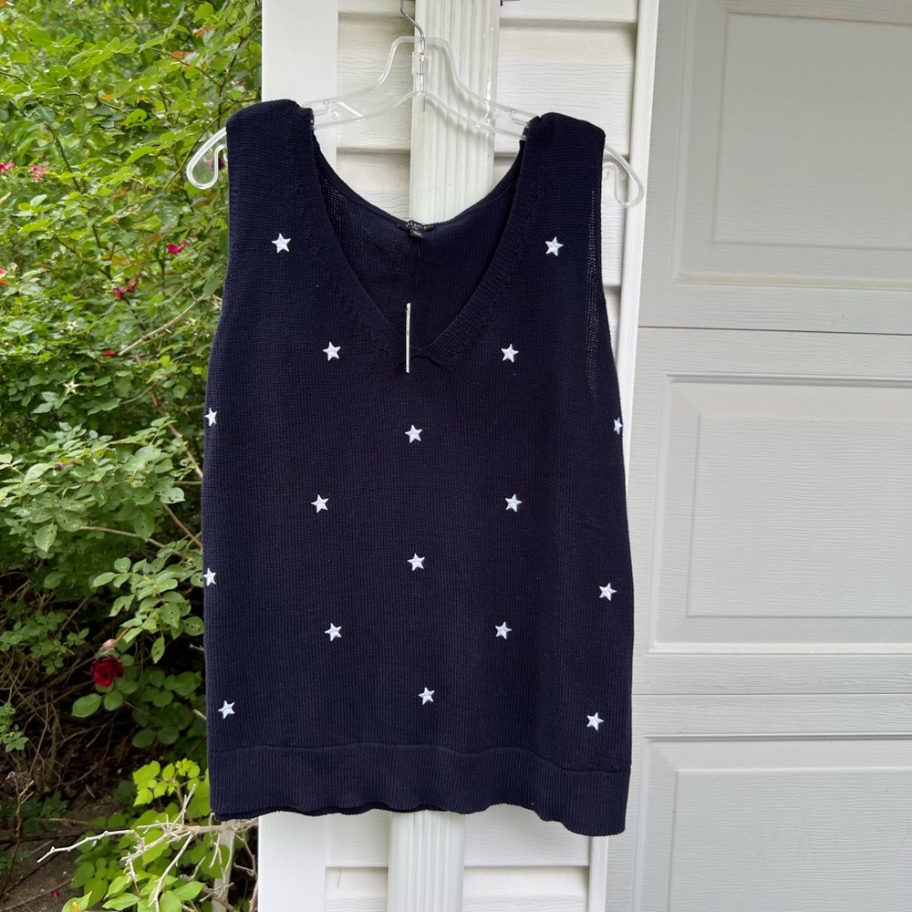 NWT Talbots Pretty Navy Blue Embroidered Stars Cotton V-Neck Vest
